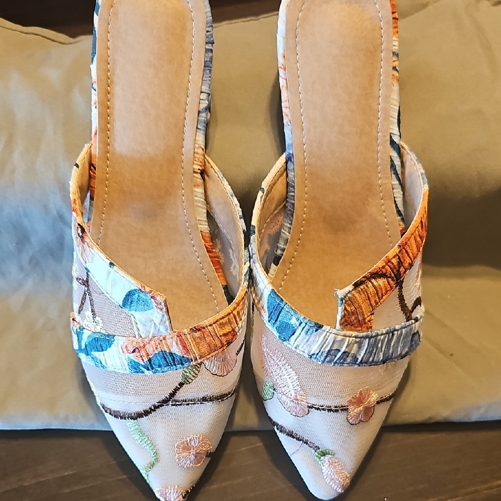 Embroidered Women's Mules - Multicolor